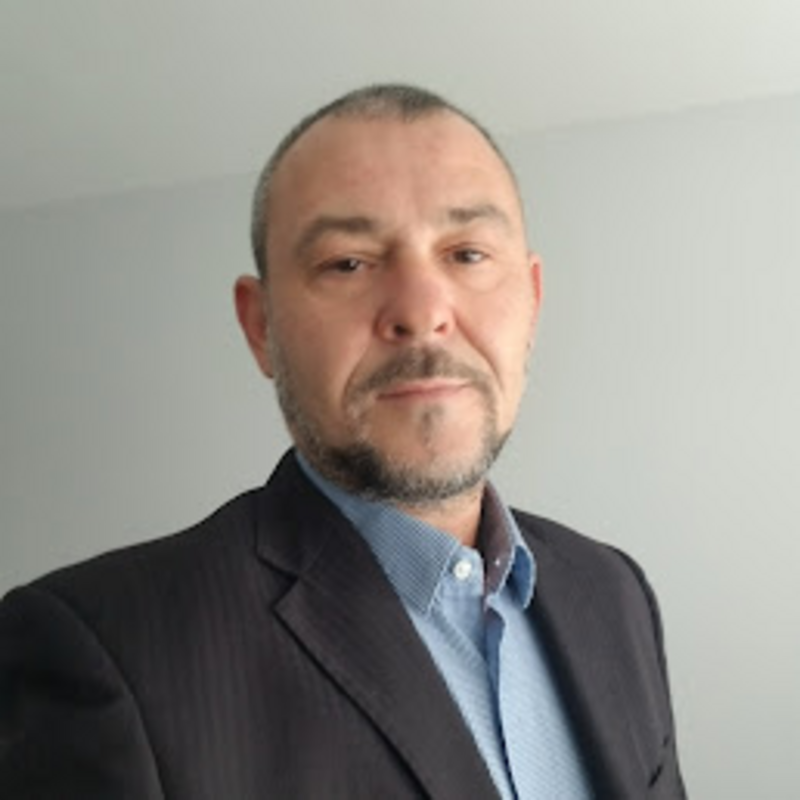 Reuven Kagan - AI Specialist